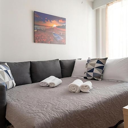 Entire Apt, 3Rd Floor, 1 Bedroom Atene Esterno foto